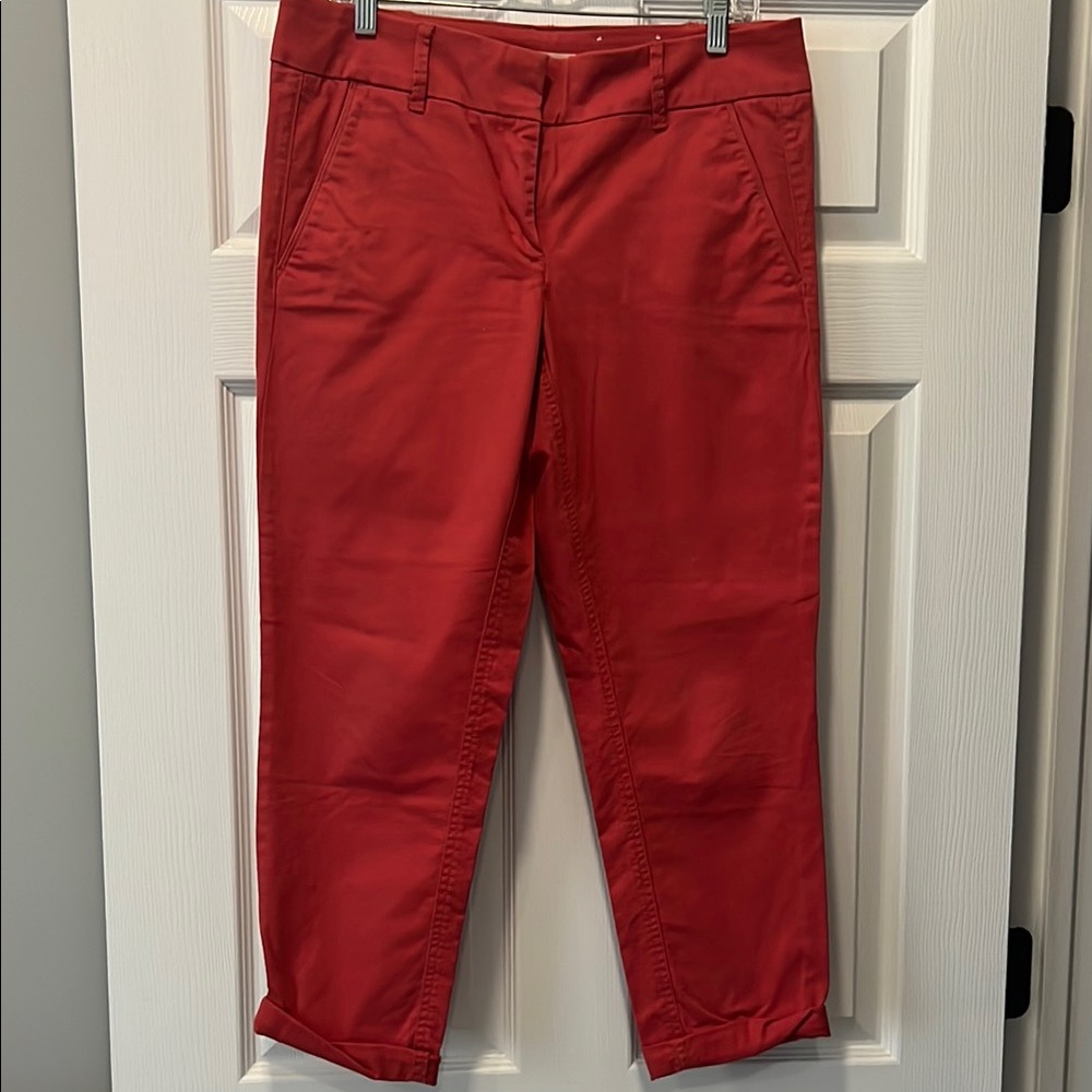 NWOT Loft Nantucket Red Marisa Cropped Pants Size 8